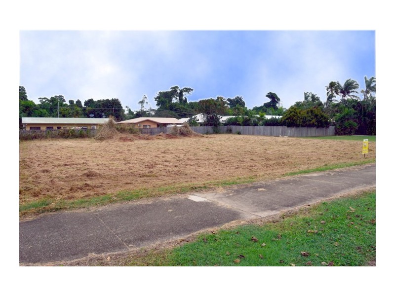 26 Seaview Street, Mission Beach QLD 4852