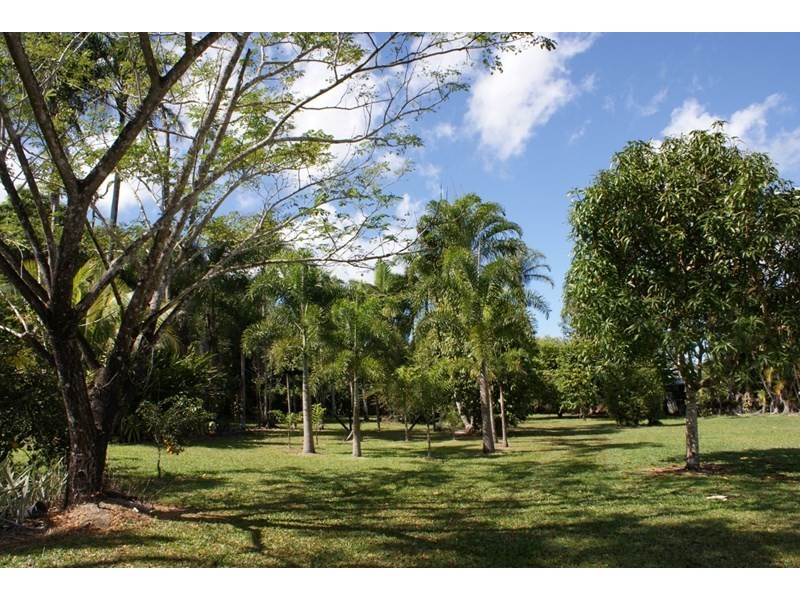 814 East Feluga Road, East Feluga QLD 4854