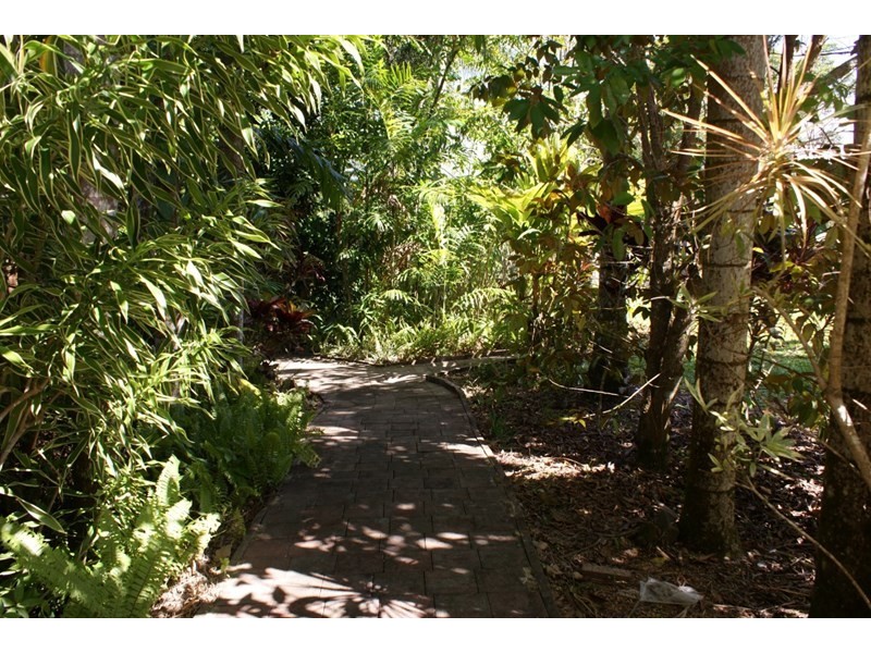 814 East Feluga Road, East Feluga QLD 4854