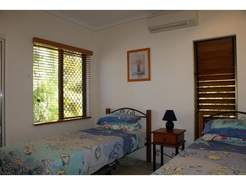 50 Holland Street, Wongaling Beach QLD 4852