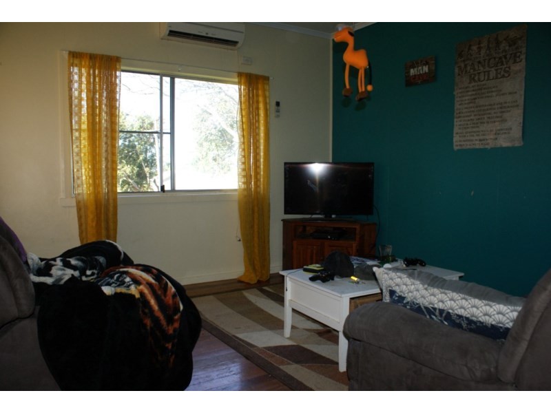 14 Edward Street, Tully QLD 4854