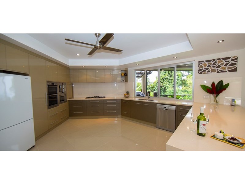 32 Mission Circle, Wongaling Beach QLD 4852