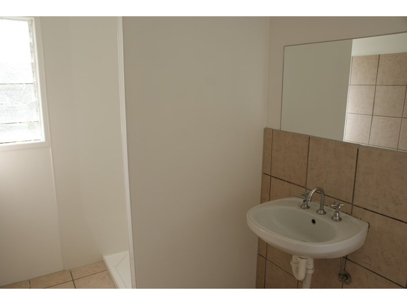 28 Trower Street, Tully QLD 4854