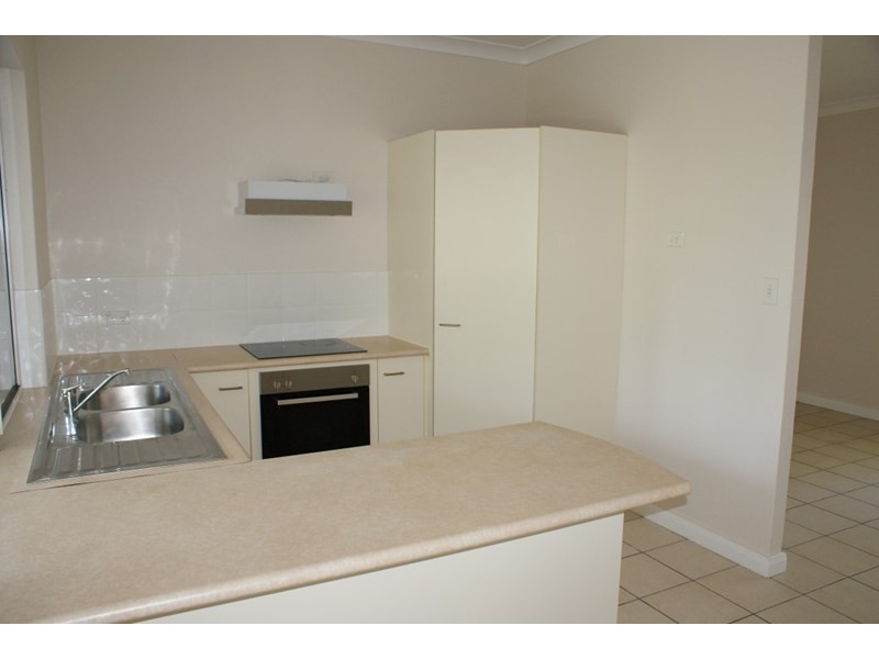 7 Holland Street, Wongaling Beach QLD 4852