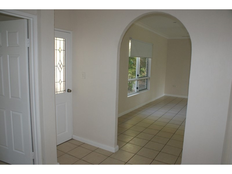 7 Holland Street, Wongaling Beach QLD 4852