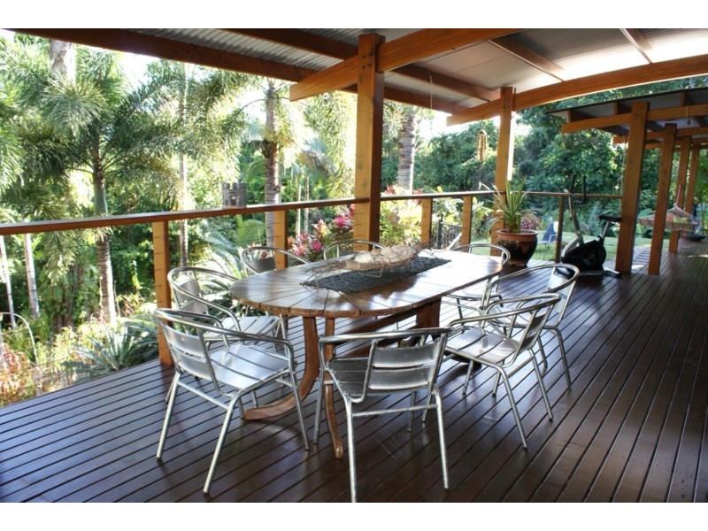 1/627 Bingil Bay Road, Bingil Bay QLD 4852