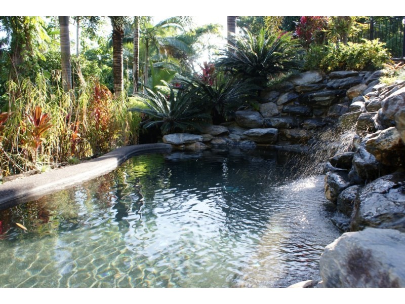 1/627 Bingil Bay Road, Bingil Bay QLD 4852