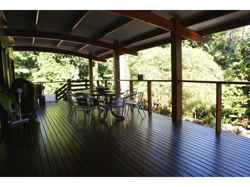 1/627 Bingil Bay Road, Bingil Bay QLD 4852