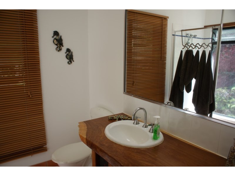 1/627 Bingil Bay Road, Bingil Bay QLD 4852