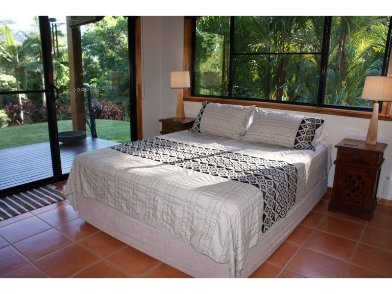 1/627 Bingil Bay Road, Bingil Bay QLD 4852