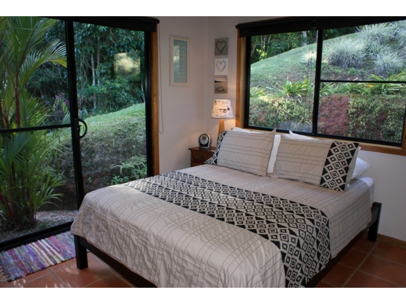 1/627 Bingil Bay Road, Bingil Bay QLD 4852