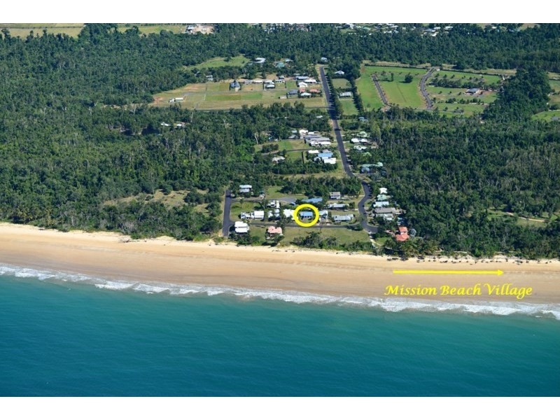 10 Conch Street, Mission Beach QLD 4852