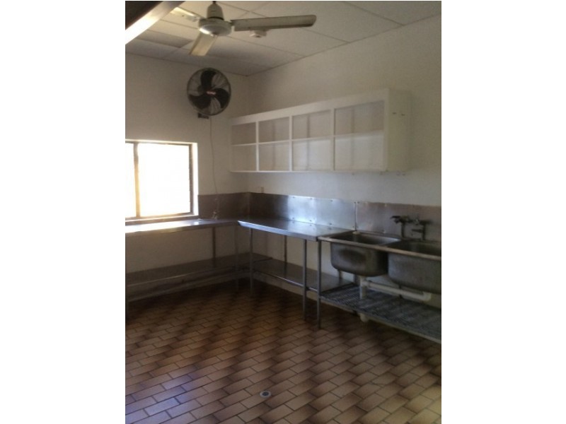 Shop 1 “The Deck” Porter Promenade, Mission Beach QLD 4852