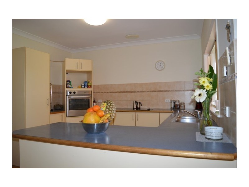 11 Butler Road, Bingil Bay QLD 4852