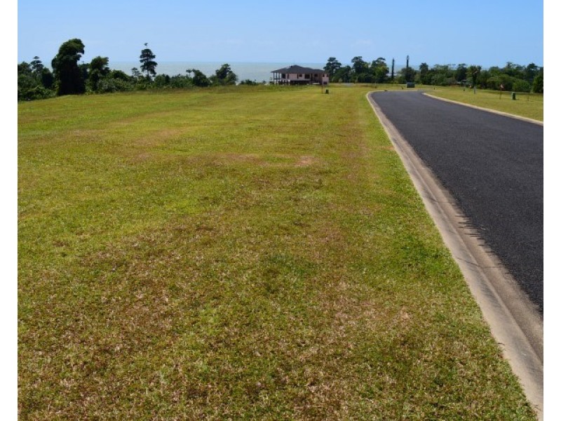 18 Unsworth Drive, Mission Beach QLD 4852