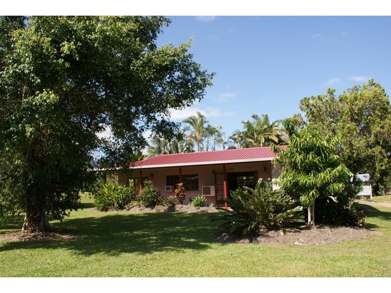 202 Bulgun Road, Bulgun QLD 4854
