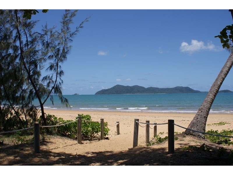 3 The Boulevard, South Mission QLD 4852