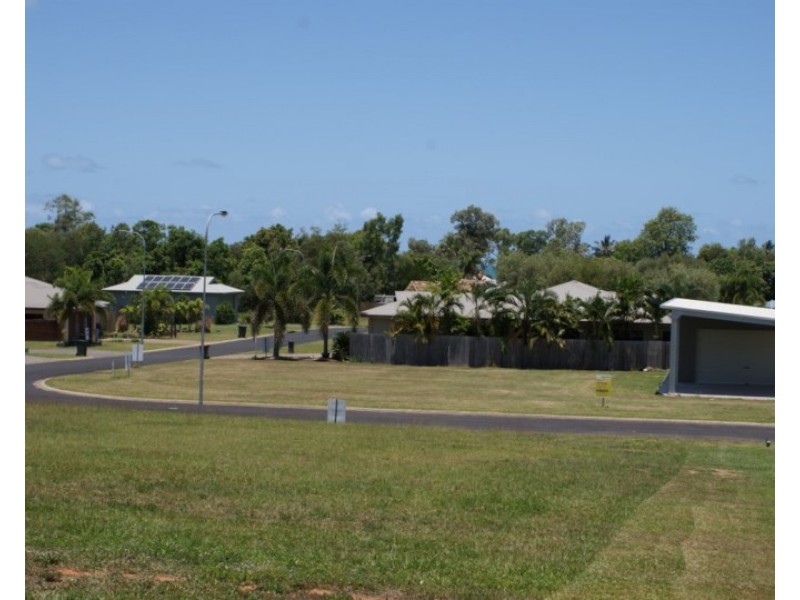 20 Admiralty Street, South Mission QLD 4852