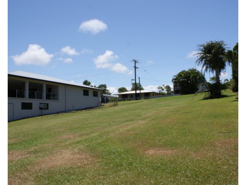 20 Admiralty Street, South Mission QLD 4852