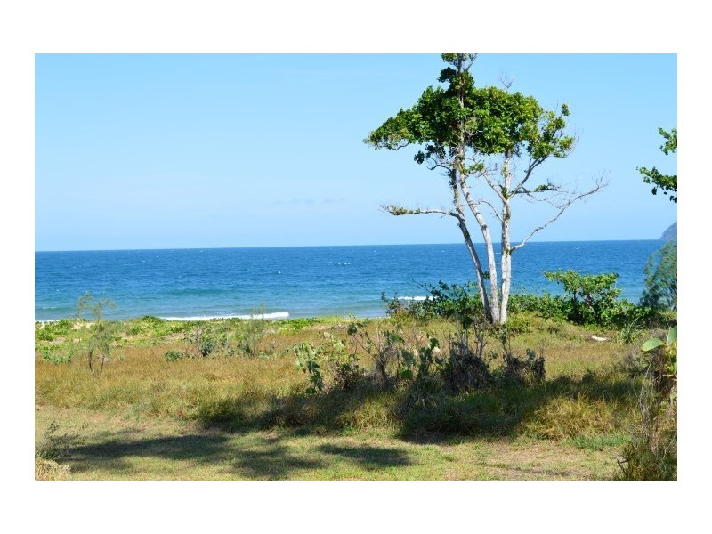 121 Reid Road, Wongaling Beach QLD 4852