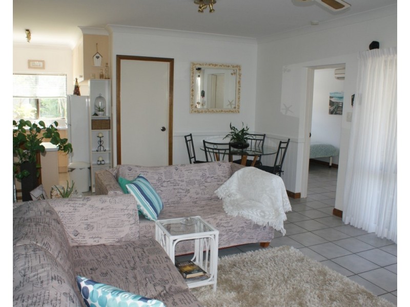 7/18 Giufre Crescent, Wongaling Beach QLD 4852