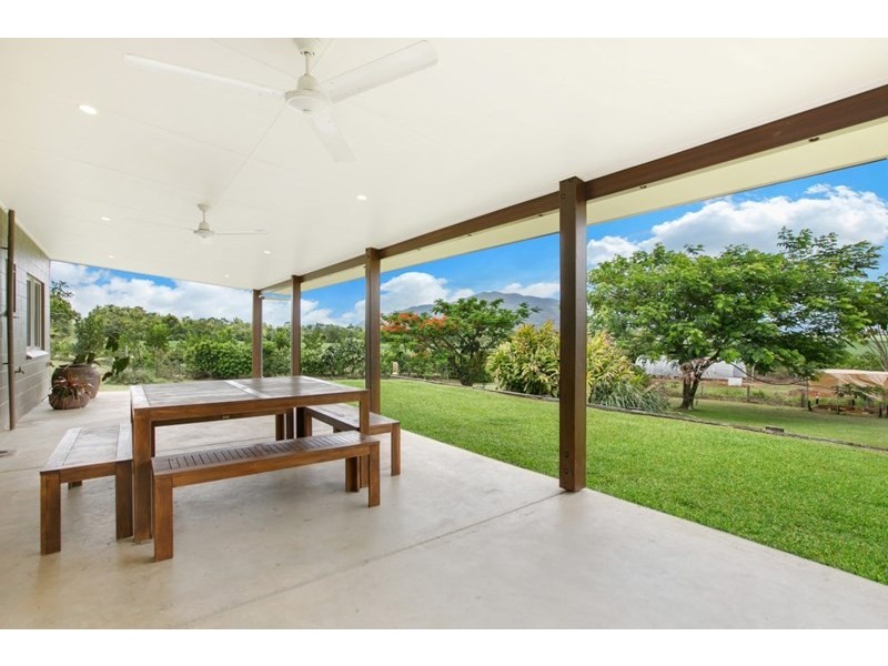 492 East Feluga Road, East Feluga QLD 4854