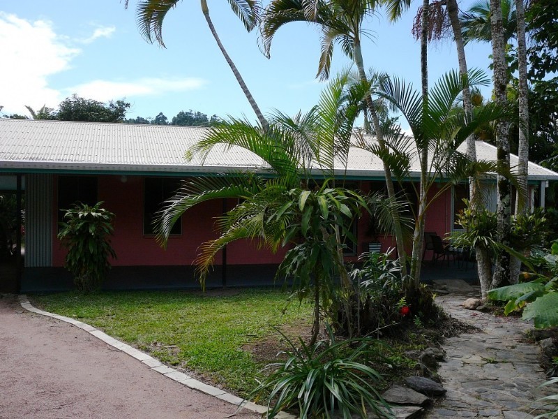 Mission Beach QLD 4852