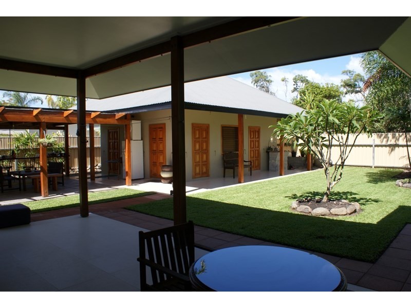 28 Holland Street, Wongaling Beach QLD 4852