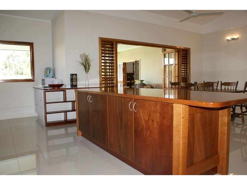 28 Holland Street, Wongaling Beach QLD 4852