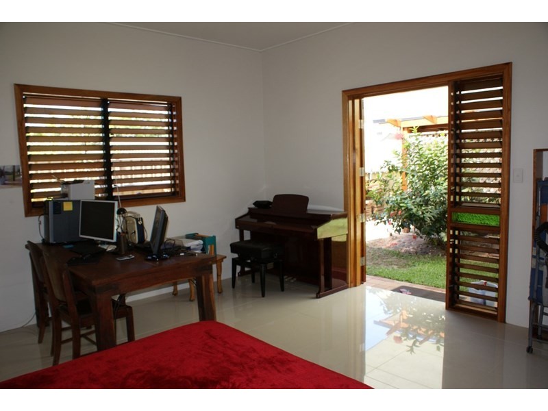 28 Holland Street, Wongaling Beach QLD 4852