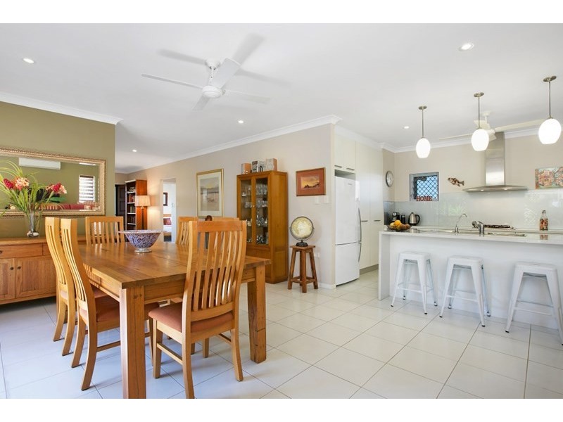 13 Shore Street, Wongaling Beach QLD 4852