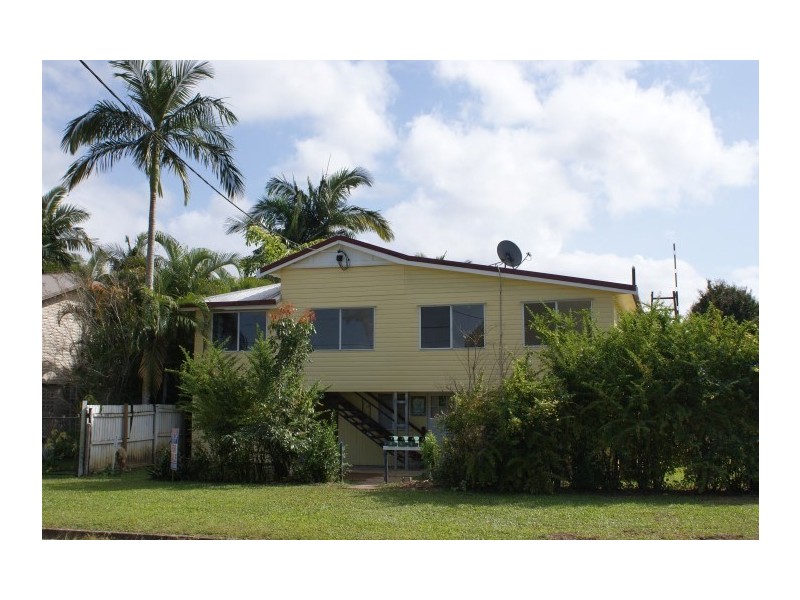 1/28 Trower Street, Tully QLD 4854