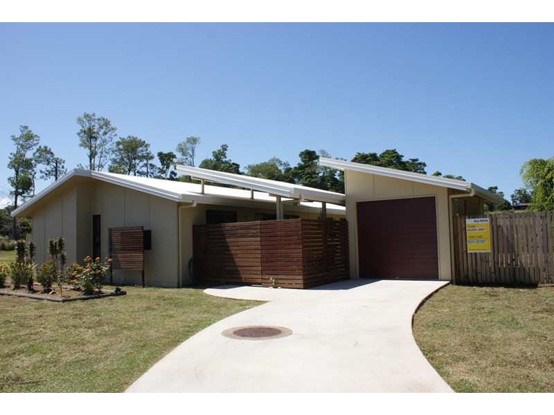 25 Casuarina Crescent, Mission Beach QLD 4852