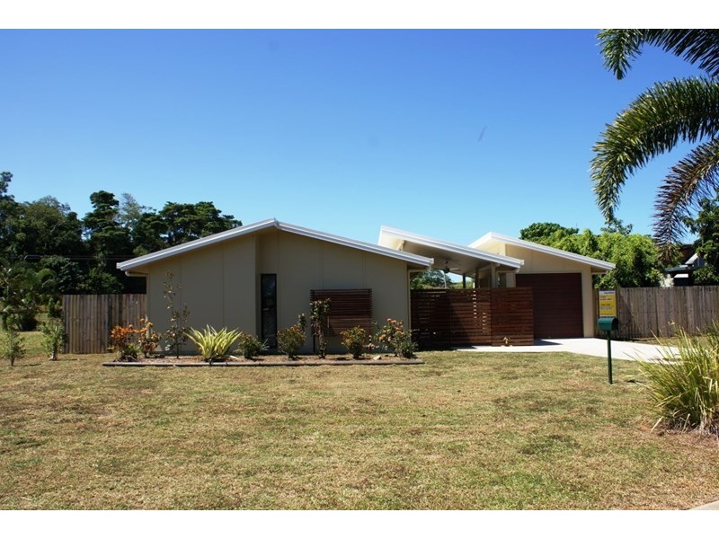 25 Casuarina Crescent, Mission Beach QLD 4852