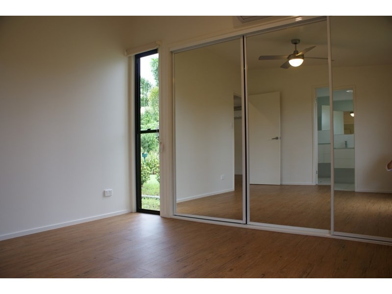 25 Casuarina Crescent, Mission Beach QLD 4852