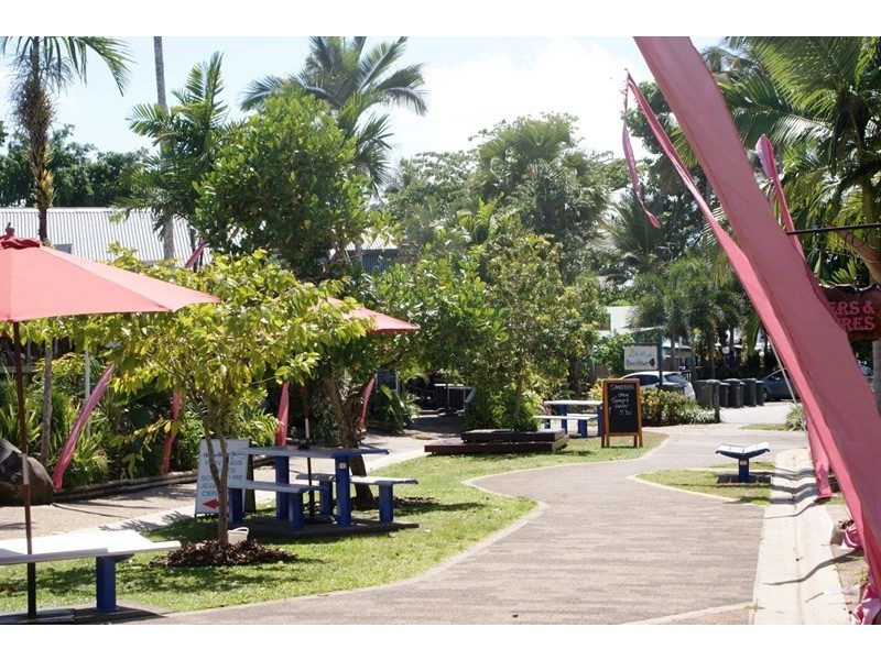 25 Casuarina Crescent, Mission Beach QLD 4852