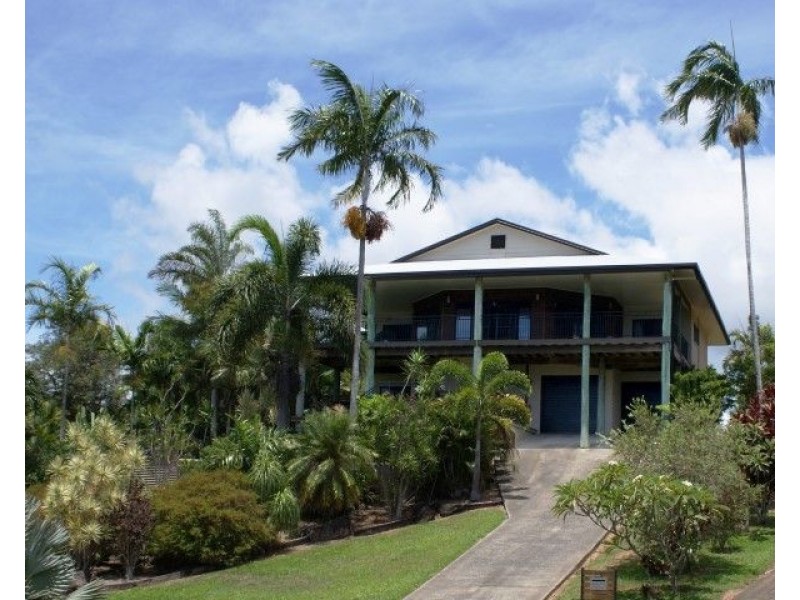 24 Dunkalli Crescent, Wongaling Beach QLD 4852