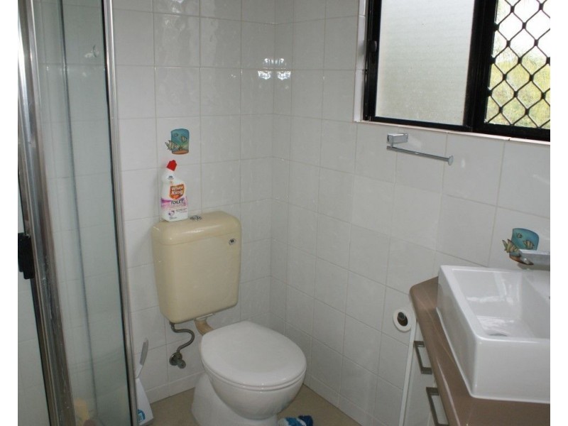 24 Dunkalli Crescent, Wongaling Beach QLD 4852