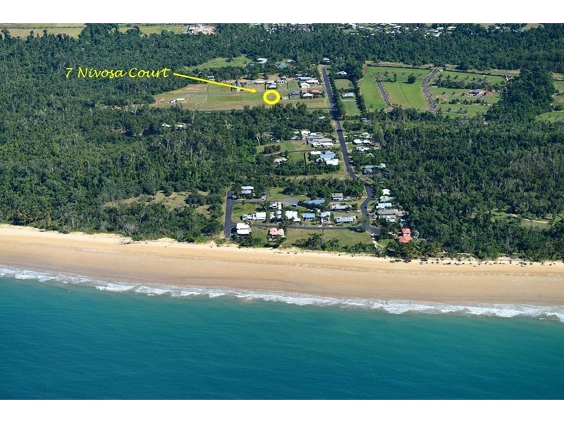 7 Nivosa Court, Mission Beach QLD 4852