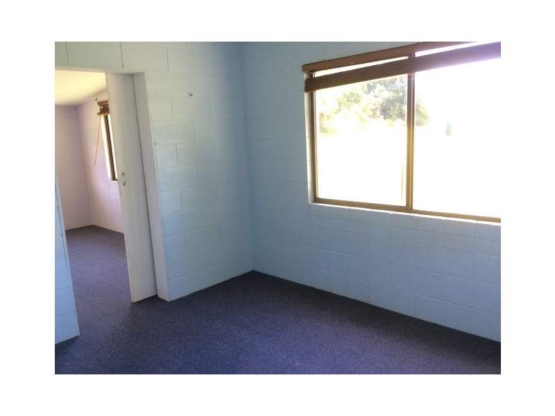 16 Casuarina Crescent, Mission Beach QLD 4852