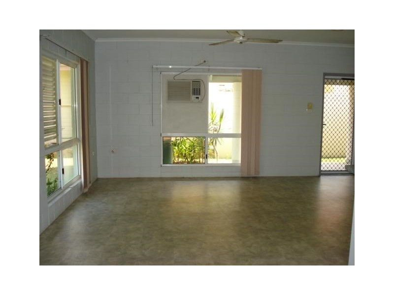 4 McNamara Street, Wongaling Beach QLD 4852