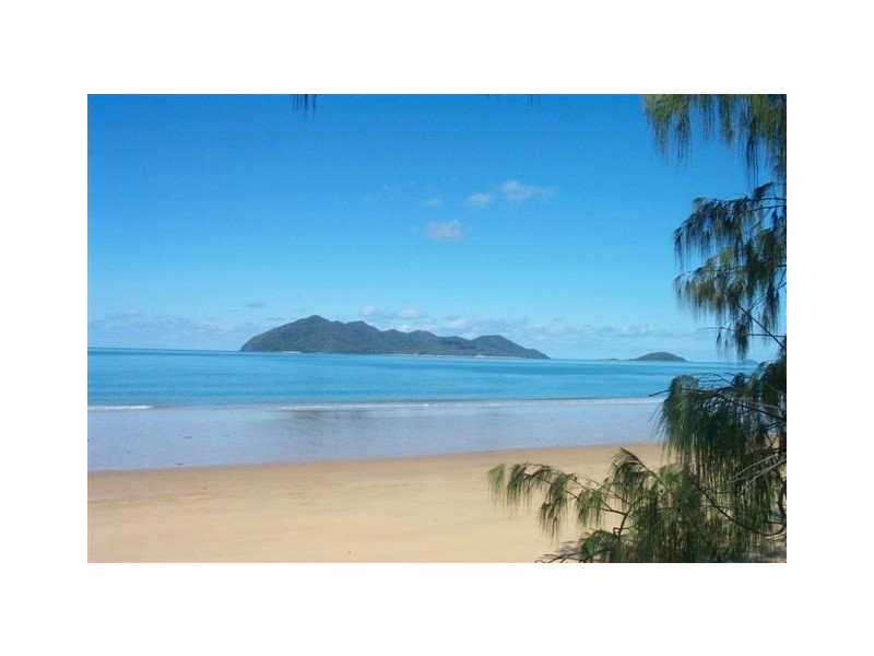 5 Bunting Street, Wongaling Beach QLD 4852