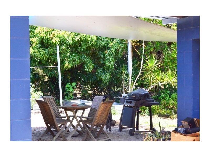 5 Bunting Street, Wongaling Beach QLD 4852