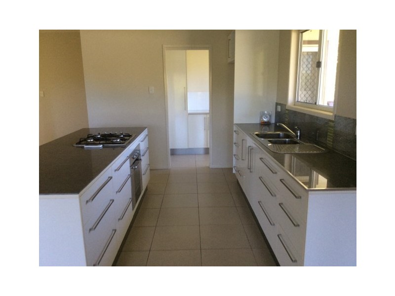 12 The Boulevard, South Mission QLD 4852