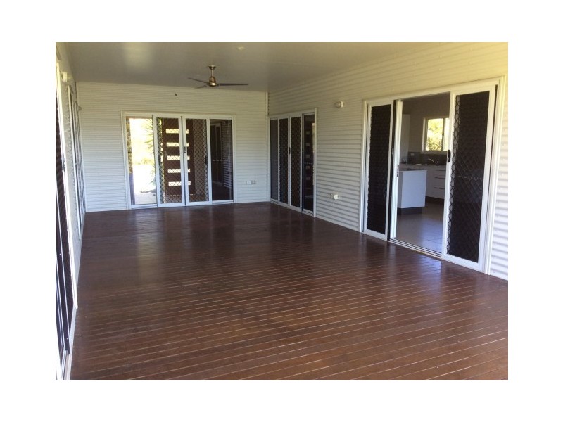 12 The Boulevard, South Mission QLD 4852