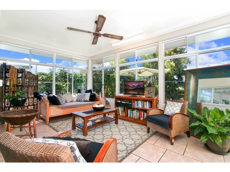 34 TAYLOR Street, Kurrimine Beach QLD 4871