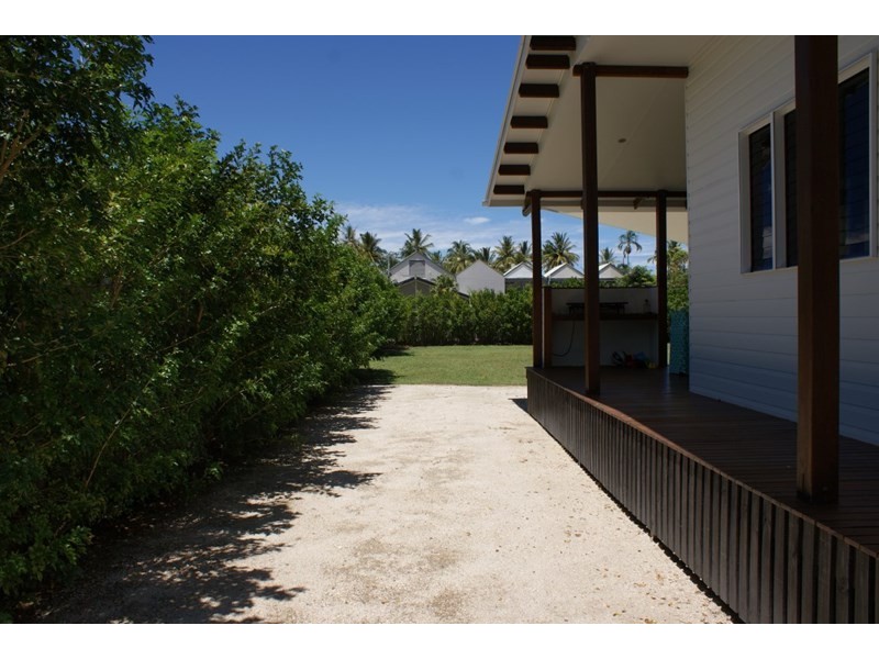 4 Southward Street, Mission Beach QLD 4852