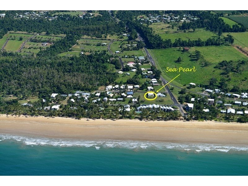 4 Southward Street, Mission Beach QLD 4852