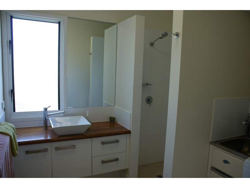 4 Southward Street, Mission Beach QLD 4852