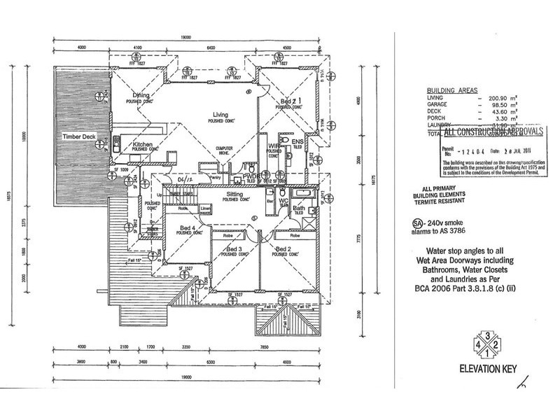4 Luff Street, Hull Heads QLD 4854